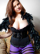 Hairy Pussy, Hannah Sharp